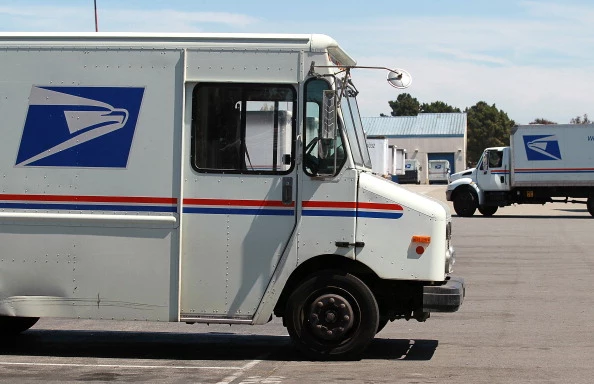 Illinois Man Pulls a Gun on a Mailman for the Oddest Reason
