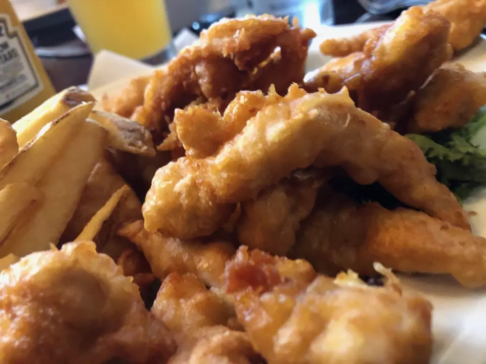 The Chicken Tender Spot People Drive Miles for in Illinois